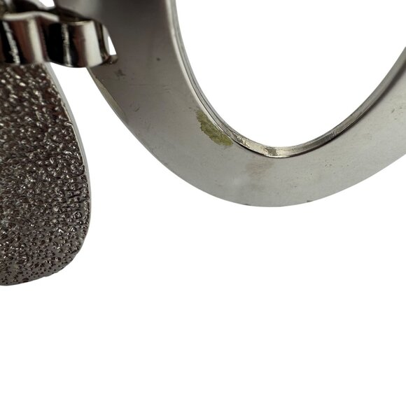 Vintage 1980s Silver-Tone Oval Link Statement Belt With Textured & Smooth Finish main image 5